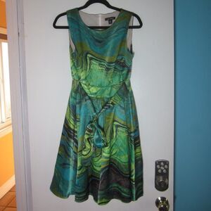 Le Bos Womens Size 8 Green Fit & Flare Dress Sleeveless w/Tie & Rear Zip